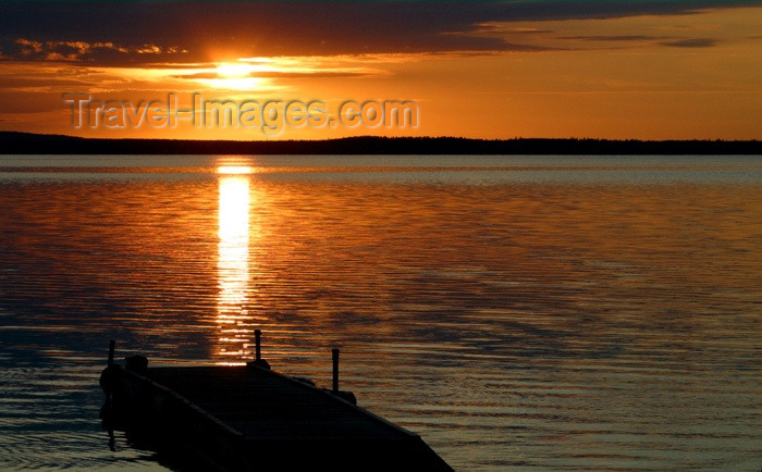 canada111: Canada / Kanada - Saskatchewan: cloudy sunrise - photo by M.Duffy - (c) Travel-Images.com - Stock Photography agency - Image Bank
