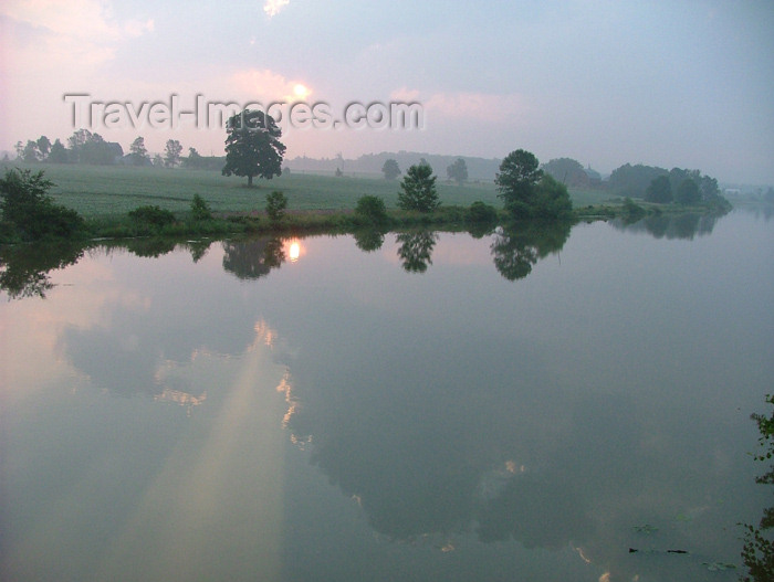 canada127: Pelham / Fenwick, Ontario, Canada / Kanada: country river in Niagara region - reflection - photo by R.Grove - (c) Travel-Images.com - Stock Photography agency - Image Bank