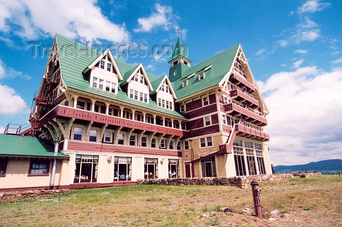 canada209: Canada / Kanada - Waterton Lakes NP, Alberta: Waterton Prince of Wales hotel - photo by M.Torres - (c) Travel-Images.com - Stock Photography agency - Image Bank