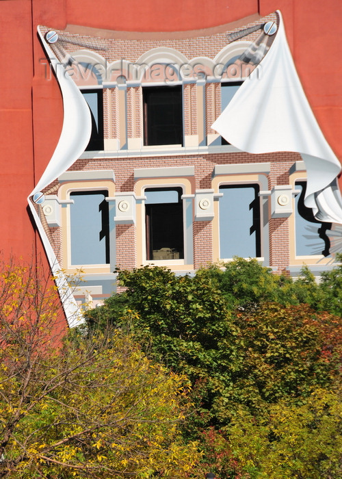 canada21: Toronto, Ontario, Canada: fake windows on a fake canvas - Trompe l'Oeil mural - Gooderharm building - Berczy park - photo by M.Torres - (c) Travel-Images.com - Stock Photography agency - Image Bank