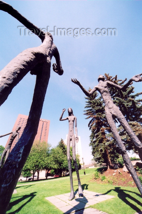 canada216: Canada / Kanada - Calgary, Alberta: Giants - photo by M.Torres - (c) Travel-Images.com - Stock Photography agency - Image Bank