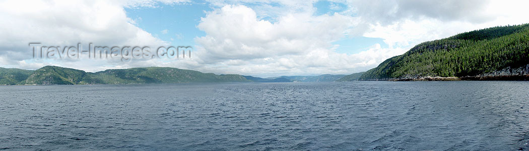 canada315: Saguenay Fjord / Fjord Saguenay (Quebec): navigating - photo by B.Cloutier - (c) Travel-Images.com - Stock Photography agency - Image Bank