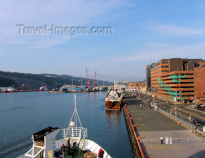 canada344: Canada / Kanada - St-John's, Newfoundland: on the docks - photo by B.Cloutier - (c) Travel-Images.com - Stock Photography agency - Image Bank