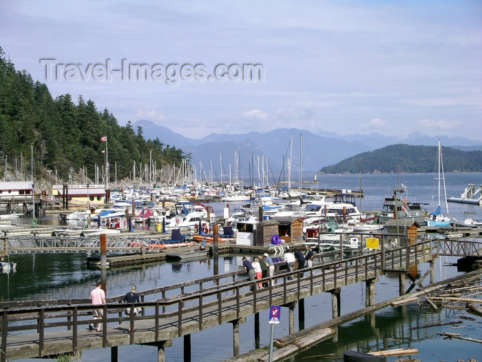 canada386: Canada / Kanada - West Vancouver (BC): horseshoe bay - photo by Rick Wallace - (c) Travel-Images.com - Stock Photography agency - Image Bank