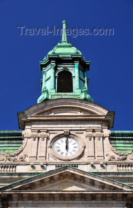 canada573: Montreal, Quebec, Canada: clock and tower of the City Hall - campanile without bells - Second Empire style - Hôtel de Ville - Palais municipal - pierre grise de Montréal - Rue Notre Dame Est - Vieux-Montréal - photo by M.Torres - (c) Travel-Images.com - Stock Photography agency - Image Bank