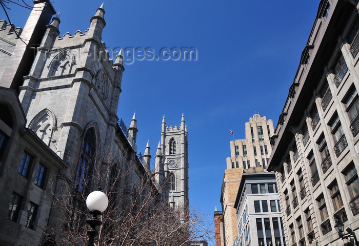 canada586: Montreal, Quebec, Canada: Notre-Dame basilica - Gothic Revival architecture by James O'Donnell - Rue St-Sulpice, looking west towards Place d'Armes - Vieux-Montréal - photo by M.Torres - (c) Travel-Images.com - Stock Photography agency - Image Bank