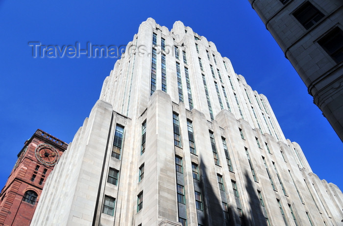 canada589: Montreal, Quebec, Canada: Aldred Building - stepping-back ziggurat form - façade on rue Notre-Dame Ouest - stone buttresses - Place d'Armes - Vieux-Montréal - photo by M.Torres - (c) Travel-Images.com - Stock Photography agency - Image Bank