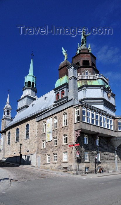 canada605: Montreal, Quebec, Canada: Our Lady of Good Help chapel - chapelle Notre-Dame-de-Bon-Secours - seen from Rue de La Commune Est, at the intersection with Rue Bonsecours - Vieux-Montréal - photo by M.Torres - (c) Travel-Images.com - Stock Photography agency - Image Bank