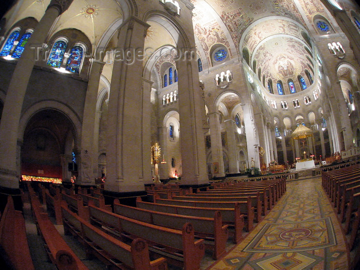 canada631: Sainte-Anne-de-Beaupré, Quebec: pews at Basilica of Sainte-Anne-de-Beaupré - Catholic sanctuary famous for its miracles - photo by B.Cain - (c) Travel-Images.com - Stock Photography agency - Image Bank