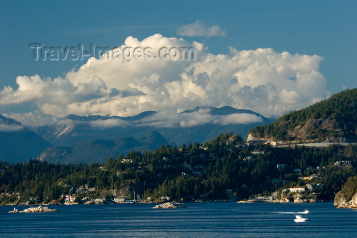 canada665: outside Vancouver, BC, Canada: scenic view of Howe Sound - photo by D.Smith - (c) Travel-Images.com - Stock Photography agency - Image Bank