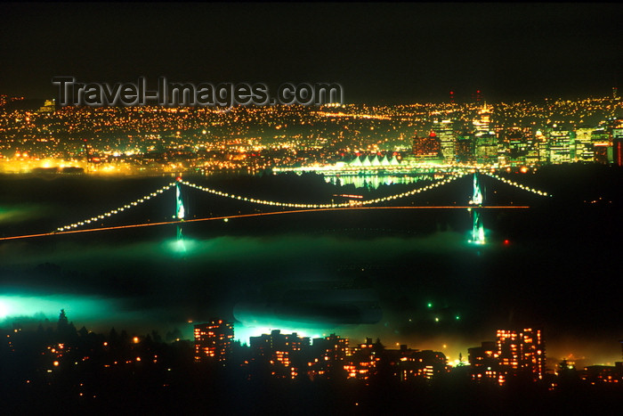 canada681: Vancouver, BC, Canada: aerial view of Lions Gate Bridge at night - suspension bridge crossing Burrard Inlet - First Narrows Bridge - skyline - photo by D.Smith - (c) Travel-Images.com - Stock Photography agency - Image Bank