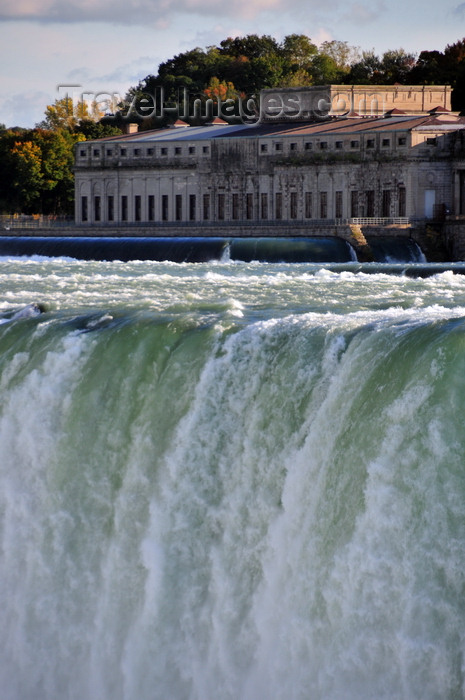 canada688: Niagara Falls, Ontario, Canada: Horseshoe Falls and Canadian Niagara Power Generating Station - hydro-electric generating plant - photo by M.Torres - (c) Travel-Images.com - Stock Photography agency - Image Bank