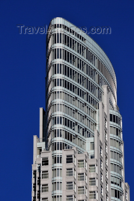 canada707: Toronto, Ontario, Canada: One King Street West - condo hotel - designed by Stanford Downey Architects, over the Dominion Bank Building - photo by M.Torres - (c) Travel-Images.com - Stock Photography agency - Image Bank