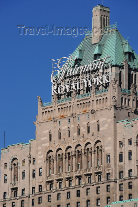 canada714: Toronto, Ontario, Canada: Fairmont Royal York hotel - Front Street West - photo by M.Torres - (c) Travel-Images.com - Stock Photography agency - Image Bank