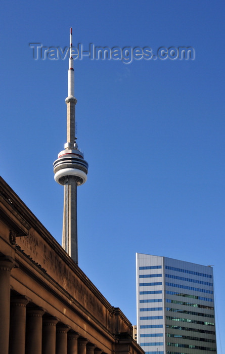 canada726: Toronto, Ontario, Canada: CN Tower seen from Union Station, Front Street West - Citybank place on the right - photo by M.Torres - (c) Travel-Images.com - Stock Photography agency - Image Bank