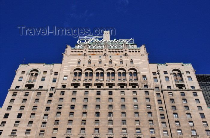 canada729: Toronto, Ontario, Canada: Fairmont Royal York hotel - built by the Canadian Pacific Railway in front of Union Station - photo by M.Torres - (c) Travel-Images.com - Stock Photography agency - Image Bank