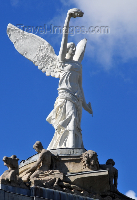 canada733: Toronto, Ontario, Canada: Princes' Gates - Goddess of Winged Victory, designed by architect Alfred Chapman - entrance to Canadian National Exhibition, CNE, the Ex - photo by M.Torres - (c) Travel-Images.com - Stock Photography agency - Image Bank