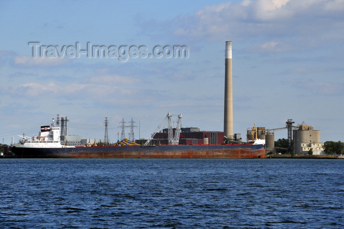 canada742: Toronto, Ontario, Canada: freighter Algontario at Polson pier grain terminal - bulk carrier built by Schlieker-Werft, Hamburg - Algoma Central Corporation - Great Lakes Fleet - callsign VCKD - Richard L Hearn Generating Station in the background - photo by M.Torres - (c) Travel-Images.com - Stock Photography agency - Image Bank