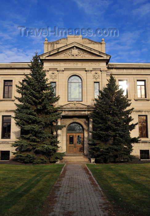 canada771: Winnipeg, Manitoba, Canada: Land Titles Building - façade on Broadway - architect Samuel Hooper - photo by M.Torres - (c) Travel-Images.com - Stock Photography agency - Image Bank