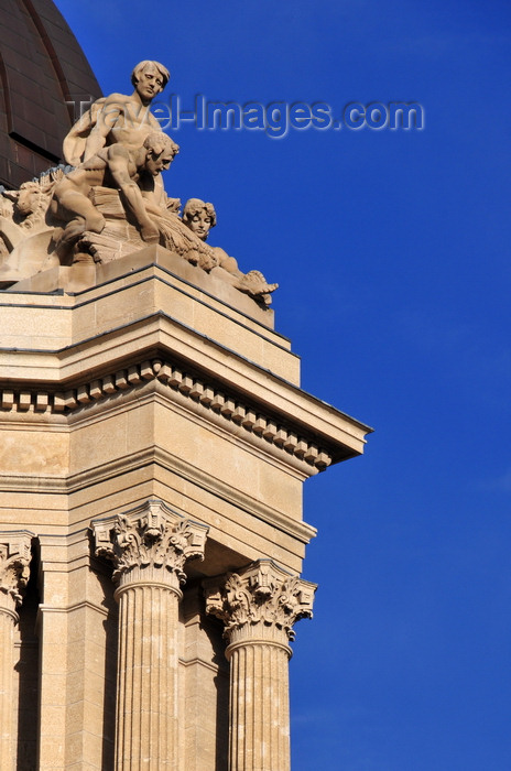 canada775: Winnipeg, Manitoba, Canada: Legislative building - sculptural group below the dome representing agriculture - Corinthian order columns - rotunda - photo by M.Torres - (c) Travel-Images.com - Stock Photography agency - Image Bank