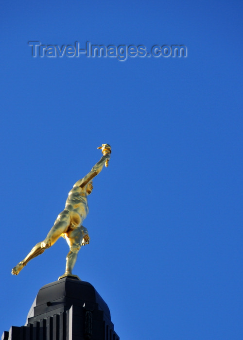 canada781: Winnipeg, Manitoba, Canada: Legislative building - Statue of the Golden Boy on the top of the dome - a gift from France - gilded 5.25 meter tall figure sculpted by Charles Gardet - ' Eternal Youth' - modelled after a sixteenth century statue to Hermes Trismegestus (Mercury) by Giovanni da Bologna - photo by M.Torres - (c) Travel-Images.com - Stock Photography agency - Image Bank