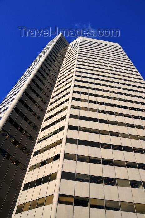 canada805: Winnipeg, Manitoba, Canada: Commodity Exchange Tower aka Winnipeg Square, or Trizec Building - architect Smith Carter - Point Douglas - Lord Selkirk - West Kildonan - photo by M.Torres - (c) Travel-Images.com - Stock Photography agency - Image Bank