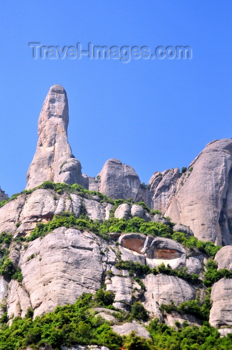 catalon10: Montserrat, Catalonia: sky and 'El Cavall Bernat' pinnacle in the Montserrat mountain multi-peaked rocky range, part of the Catalan Pre-Coastal Range - photo by M.Torres - (c) Travel-Images.com - Stock Photography agency - Image Bank