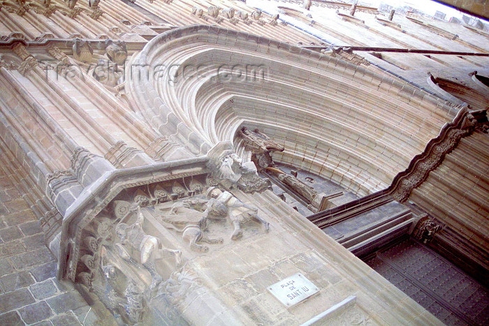 catalon111: Catalonia - Barcelona: Gothic Cathedral - Plaça de Sant Iu - Catedral Gotica - photo by M.Bergsma - (c) Travel-Images.com - Stock Photography agency - Image Bank