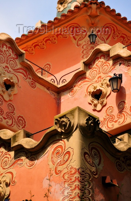 catalon175: Barcelona, Catalonia: ornate details of the Gaudi House Museum - 'la Torre Rosa', Park Güell, Carmel Hill, Gràcia district - UNESCO World Heritage Site - photo by M.Torres - (c) Travel-Images.com - Stock Photography agency - Image Bank