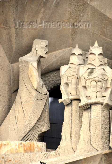catalon190: Barcelona, Catalonia: Gaudí's Sagrada Familia cathedral - Passion façade - Roman soldiers and evangelist with Gaudi's face, sculpted by Subirachs - photo by M.Torres - (c) Travel-Images.com - Stock Photography agency - Image Bank