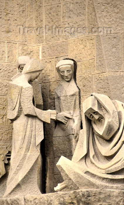 catalon195: Barcelona, Catalonia: Gaudí's Sagrada Familia cathedral -  'The Denial of Peter', sculpture by Josep Maria Subirachs - Passion façade - photo by M.Torres - (c) Travel-Images.com - Stock Photography agency - Image Bank