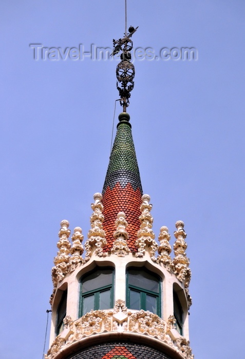catalon202: Barcelona, Catalonia: tower with spike at Casa Terrades aka Casa de les Punxes, after these spikes - Catalan Modernism, 1905 - Eixample area - photo by M.Torres - (c) Travel-Images.com - Stock Photography agency - Image Bank