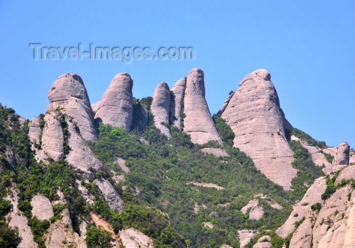 catalon35: Montserrat, Catalonia: Santa Magdalena peaks in the Montserrat mountain - photo by M.Torres - (c) Travel-Images.com - Stock Photography agency - Image Bank