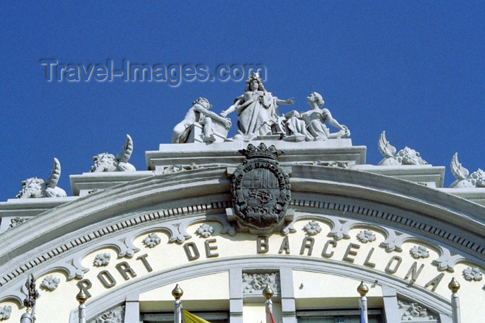 catalon82: Catalonia - Barcelona: Portal de la Pau - Port de Barcelona building - Customs house - detail - top of the façade - photo by M.Bergsma - (c) Travel-Images.com - Stock Photography agency - Image Bank