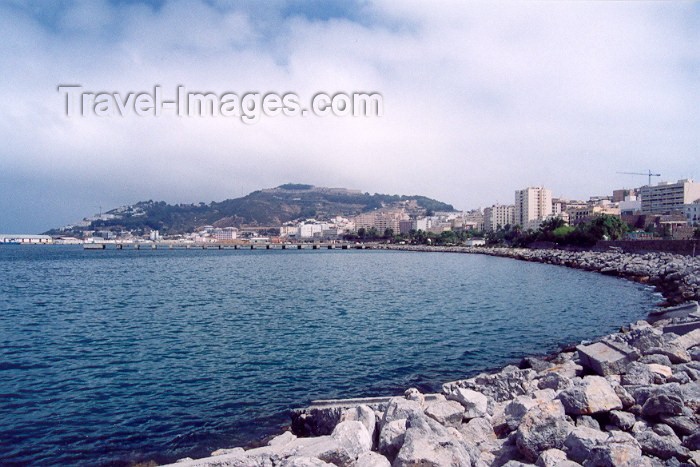 ceuta22: Ceuta, North Africa: Compañia del Mar av. and Mount Hacho - bay / Avenida Compañia del Mar + monte Hacho - photo by M.Torres - (c) Travel-Images.com - Stock Photography agency - Image Bank