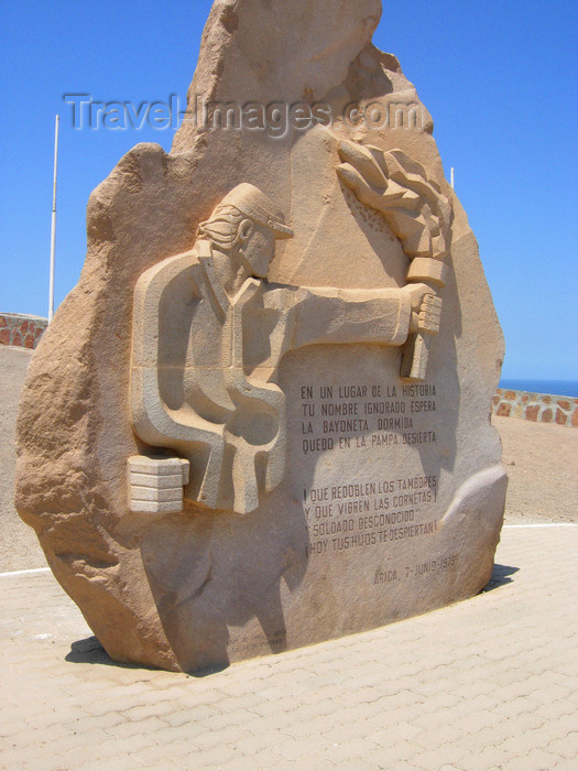 chile114: Chile - Arica: unknown soldier monument - Morro de Arica - military memorial - Pacific War - monumento al Soldado Desconocido - Guerra del Pacífico / Guerra del Salitre - photo by D.Smith - (c) Travel-Images.com - Stock Photography agency - Image Bank