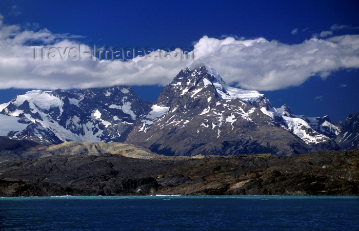 chile248: Torres del Paine National Park, Magallanes region, Chile: Andes peak Colorado Paine Grande (3050 m), is the highest in the park - Chilean Patagonia - photo by C.Lovell - (c) Travel-Images.com - Stock Photography agency - Image Bank