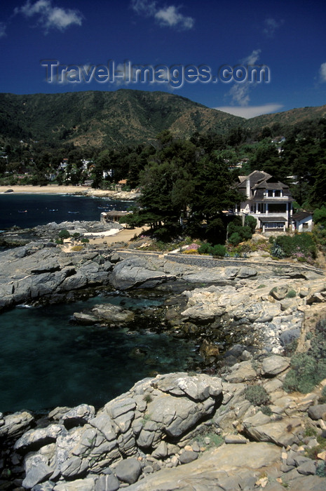 chile26: Zapallar, Valparaíso region, Chile: mansions along the coast - photo by C.Lovell - (c) Travel-Images.com - Stock Photography agency - Image Bank