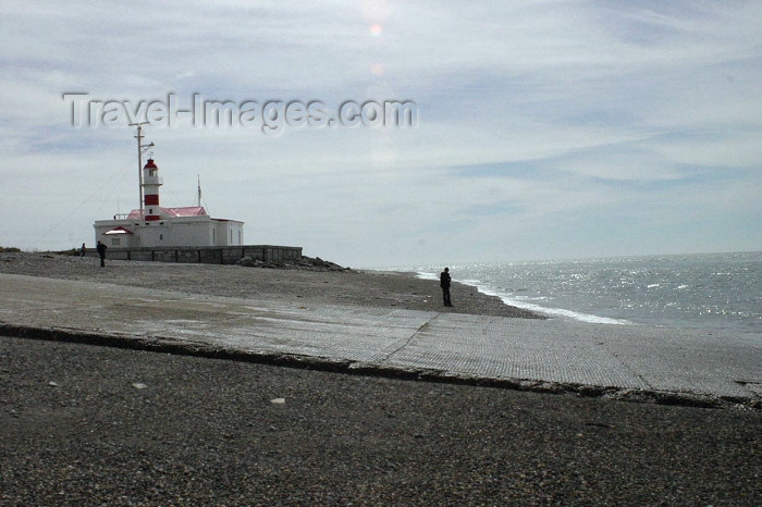 chile83: Chile - Strait of Magellan / Détroit de Magellan / Magellanstraße / Straat Magellaan / Ciesnina Magellana / Estreito de Magalhães - lighthouse / faro / farol - photo by N.Cabana - (c) Travel-Images.com - Stock Photography agency - Image Bank