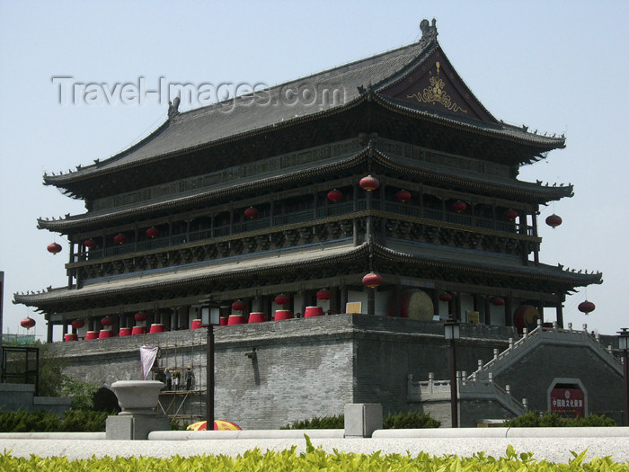 china195: China - Xi'an (capital of Shaanxi province): Big Goose Pagoda - photo by M.Samper - (c) Travel-Images.com - Stock Photography agency - Image Bank