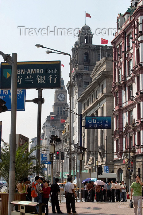 china261: Shanghai, China: the Bund - Huangpu District - foreign banks on Zhongshan Road, western bank of the Huangpu River - photo by Y.Xu - (c) Travel-Images.com - Stock Photography agency - Image Bank