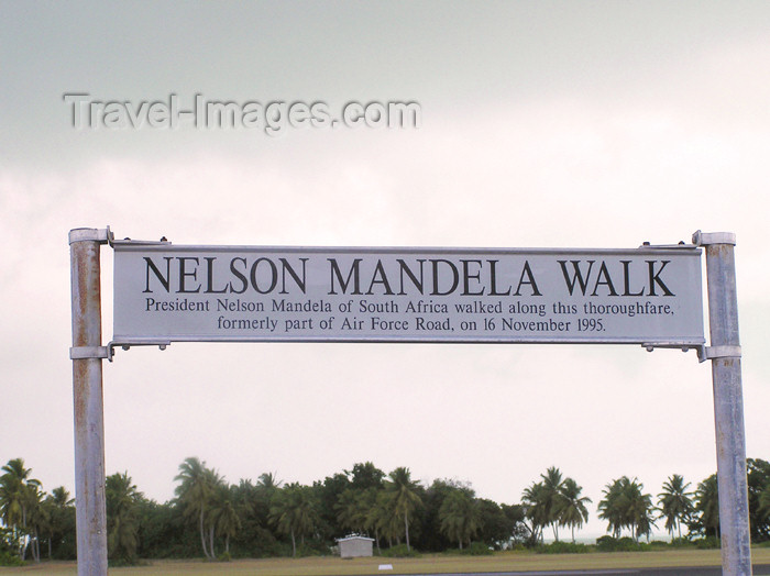 cocos-islands3: Cocos islands / Keeling islands / XKK - West Island: Nelson Mandela Walk - sign - photo by Air West Coast - (c) Travel-Images.com - Stock Photography agency - Image Bank