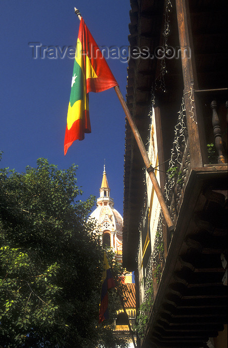 colombia1: Colombia - Cartagena: Museo del Oro and the Cathedral - Cartagena de Indias flag - photo by D.Forman - (c) Travel-Images.com - Stock Photography agency - Image Bank