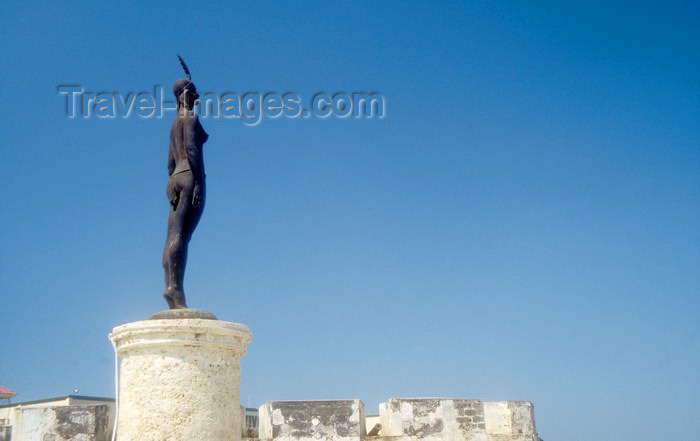 colombia10: Colombia - Cartagena: Indian monument - photo by D.Forman - (c) Travel-Images.com - Stock Photography agency - Image Bank