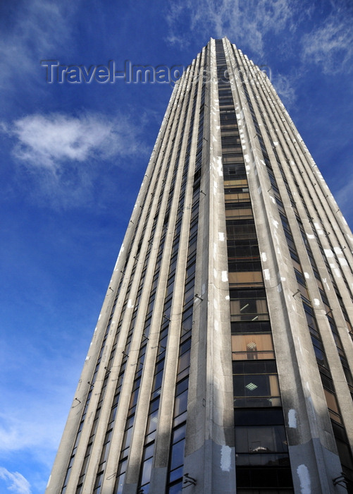 colombia100: Bogotá, Colombia: Torre Colpatria - headquarters of Colpatria Bank - Calle 26 (Avenida El Dorado) and Carrera Séptima - barrio Las Nieves - Santa Fe - photo by M.Torres - (c) Travel-Images.com - Stock Photography agency - Image Bank