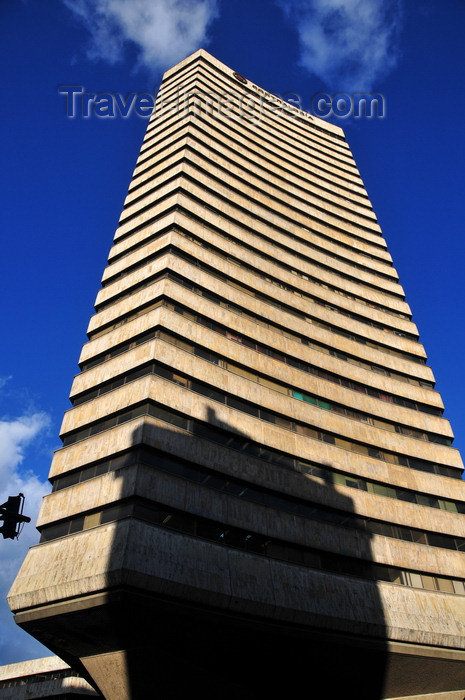 colombia140: Bogotá, Colombia: tower of the Comptroller General of Colombia - Contraloría General de la República - architect Obregón Valenzuela - Calle 17, Carrera Décima / Avenida Fernando Mazuera Villegas - skyscraper - Veracruz - Santa Fe - photo by M.Torres - (c) Travel-Images.com - Stock Photography agency - Image Bank