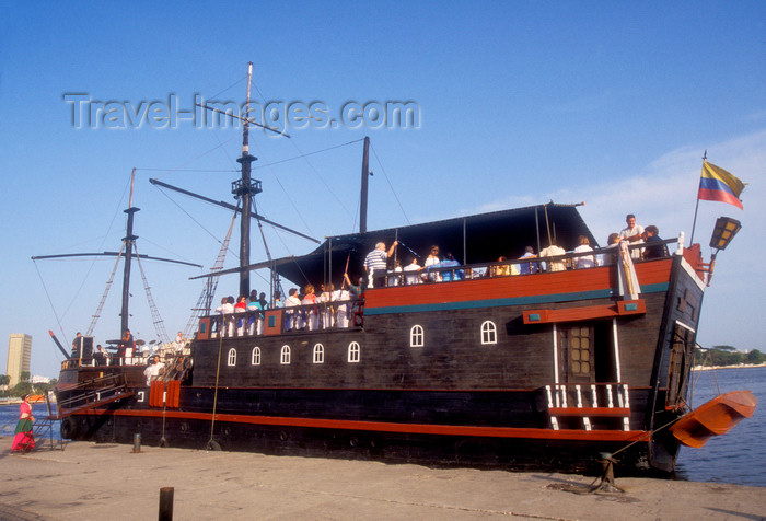 colombia8: Colombia - Cartagena: local tourist cruise boat - kitsch galleon - caribbean tours - photo by D.Forman - (c) Travel-Images.com - Stock Photography agency - Image Bank