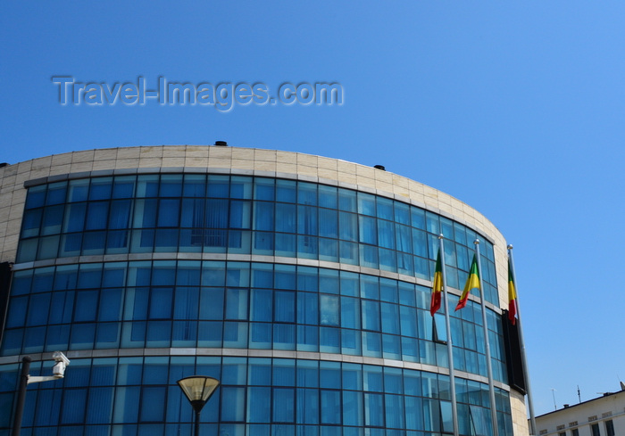 congo100: Brazzaville, Congo: congolese flags at a building housing services of the presidency of the republic - offices of the DGGT (Délégation Générale des Grands Travaux) - 
photo by M.Torres - (c) Travel-Images.com - Stock Photography agency - Image Bank