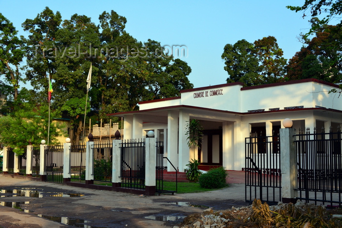 congo28: Brazzaville, Congo: small white colonial building housing the Chamber of Commerce, Avenue Amilcar Cabral / Avenue du Camp - Chambre de Commerce et d’Industrie , d'Agriculture et des Métiers de Brazzaville - photo by M.Torres - (c) Travel-Images.com - Stock Photography agency - Image Bank