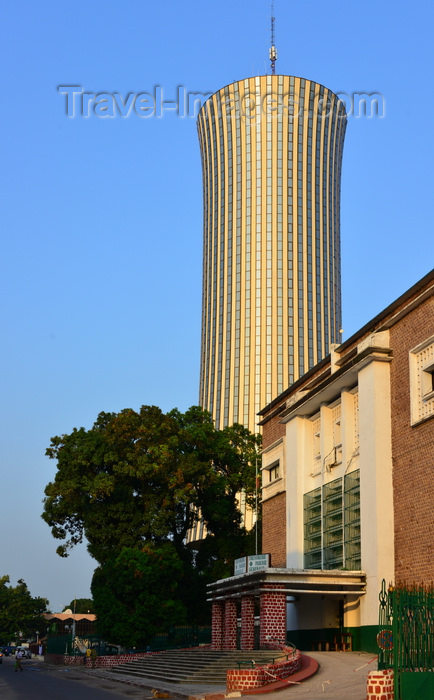 congo35: Brazzaville, Congo: colonial building of the Treasury, Paymaster General and the Nabemba tower / Tour Nabemba, aka Elf Tower, Avenue Amilcar Cabral - photo by M.Torres - (c) Travel-Images.com - Stock Photography agency - Image Bank